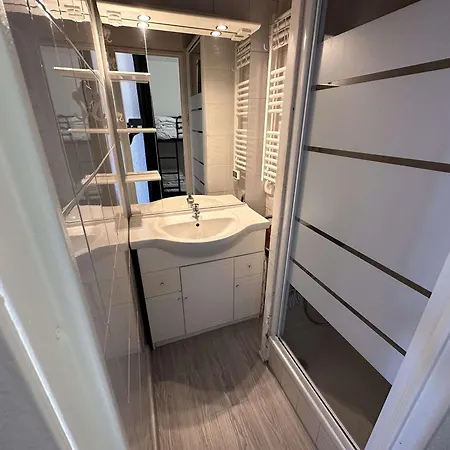 Renove 4 Pers Au Grau-du-roi Avec Piscine Et Parking - Fr-1-731-117 * Le Grau-du-Roi